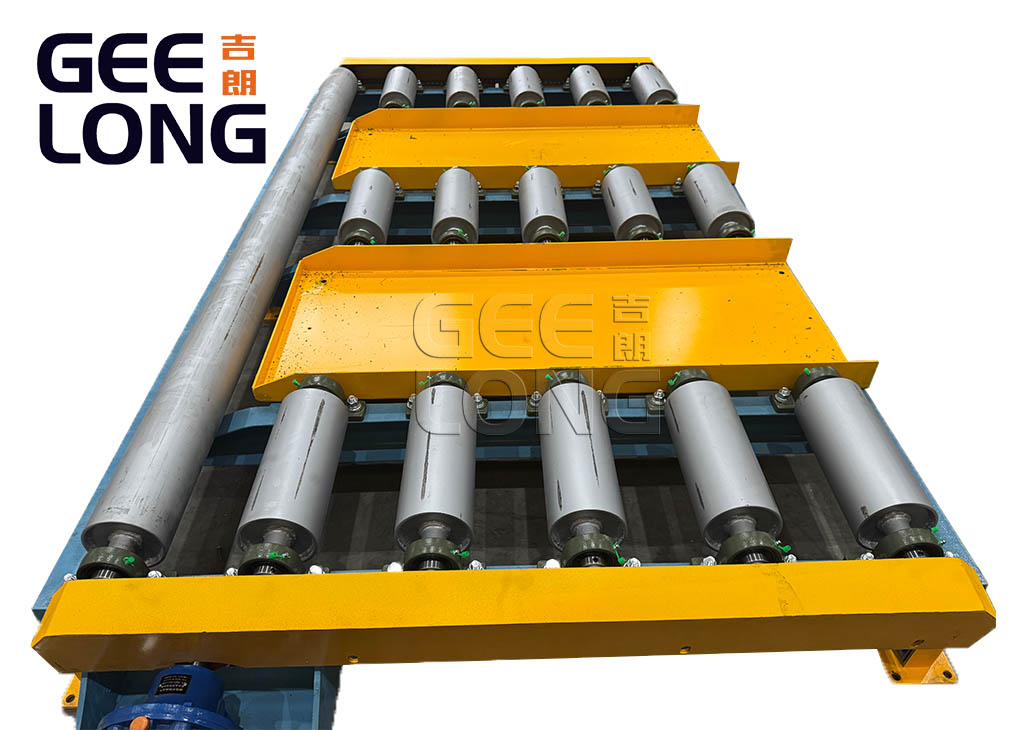 Роликовый конвейер с приводом от фанеры Роликовый конвейер с приводом от фанеры