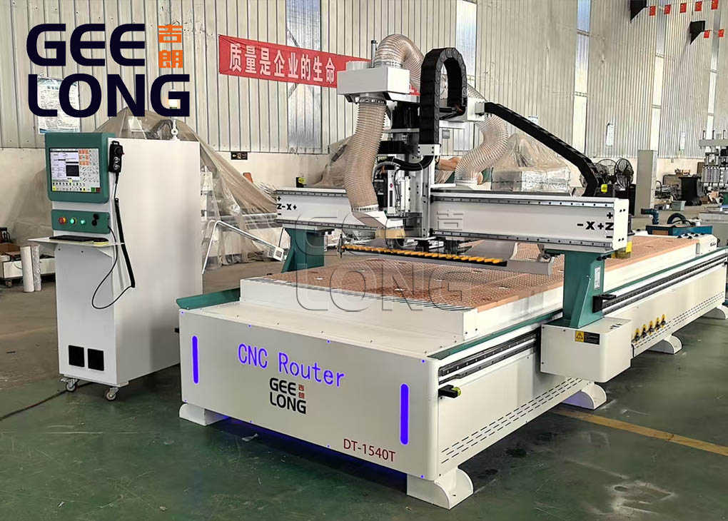 China CNC router.jpg China CNC router.jpg