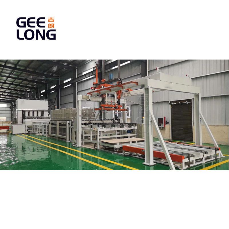 Китайская машина для горячего прессования меламинового ламината с коротким циклом работы. Китайская машина для горячего прессования меламинового ламината с коротким циклом работы.